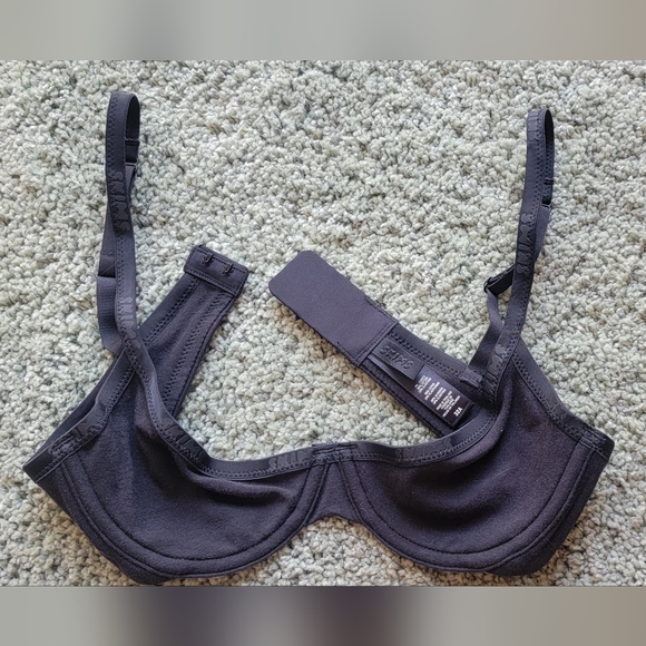 Skims Cotton Logo Underwire Demi Bra - Soot (black) 32A - Picture 1 of 6